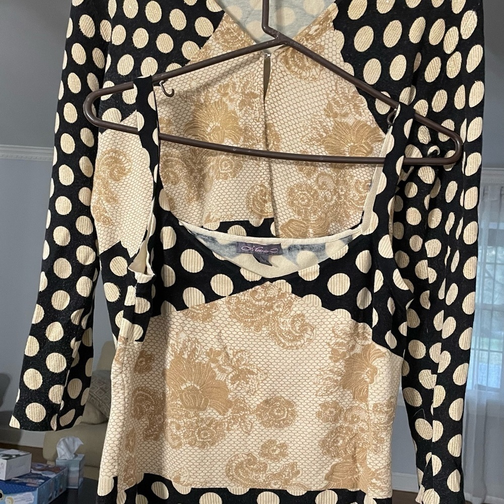 Metric boutique. Designer to pice set tank top and Cardigan women size L